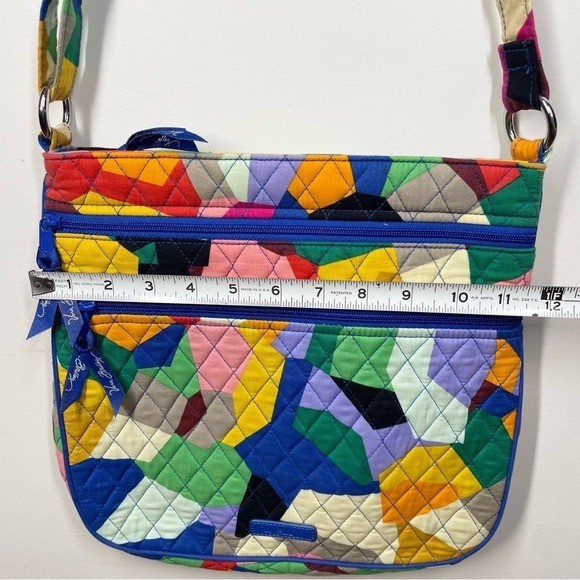 Vera Bradley Pop Art Geometric Print Crossbody Shoulder Bag Triple Zipper Artsy