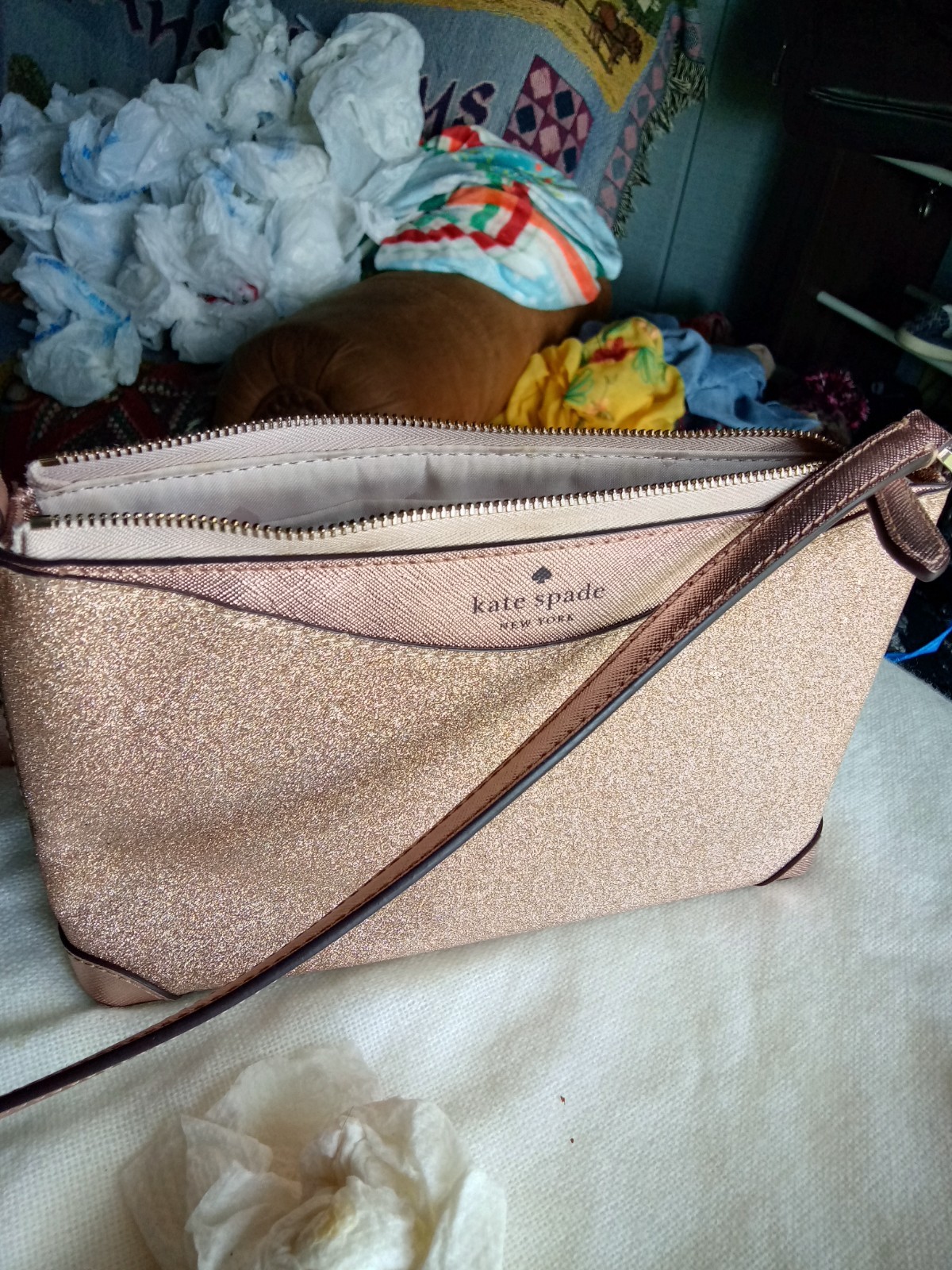 Kate Spade Shimmy Glitter Crossbody bag in rose gold, NWT