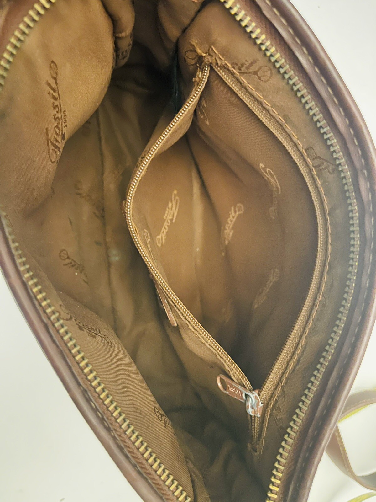 FOSSIL Authentic Vintage Two Tone Brown Key Charm Small Crossbody Bag Purse