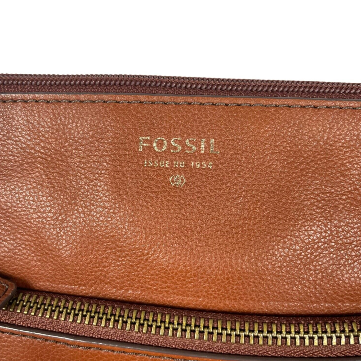 Fossil Chestnut Cowhide Pebbled Genuine Leather Adjustable Crossbody Bag Purse
