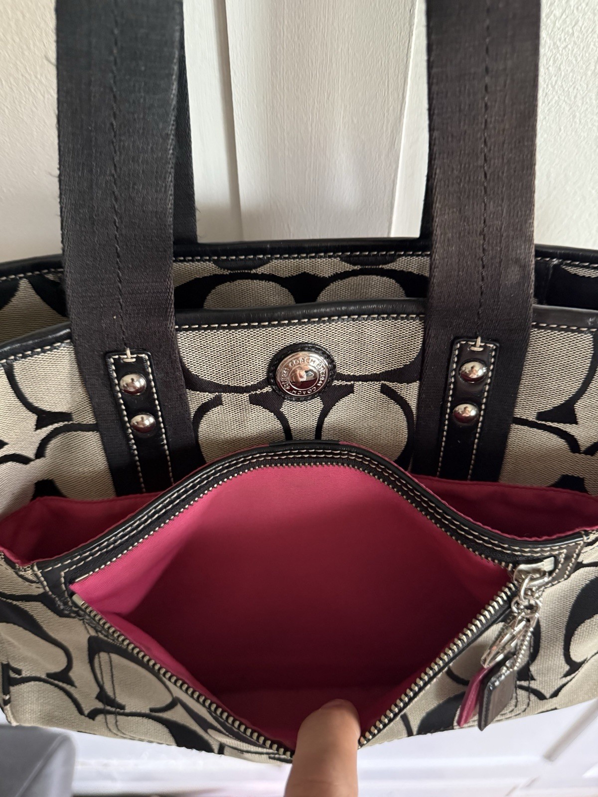 Coach Signature Logo Black Gray Canvas Shoulder Bag Hot Pink Lining Charm Silver