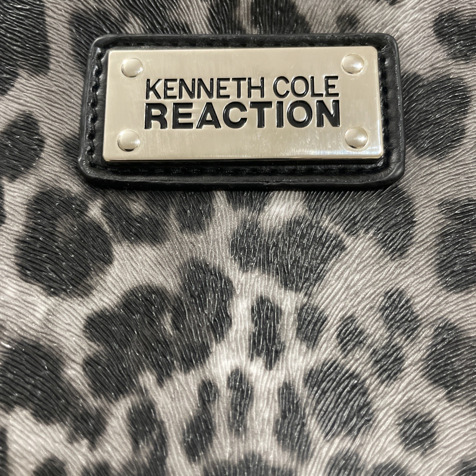 Kenneth Cole Small Purse Over The Shoulder Animal Print Adjustable