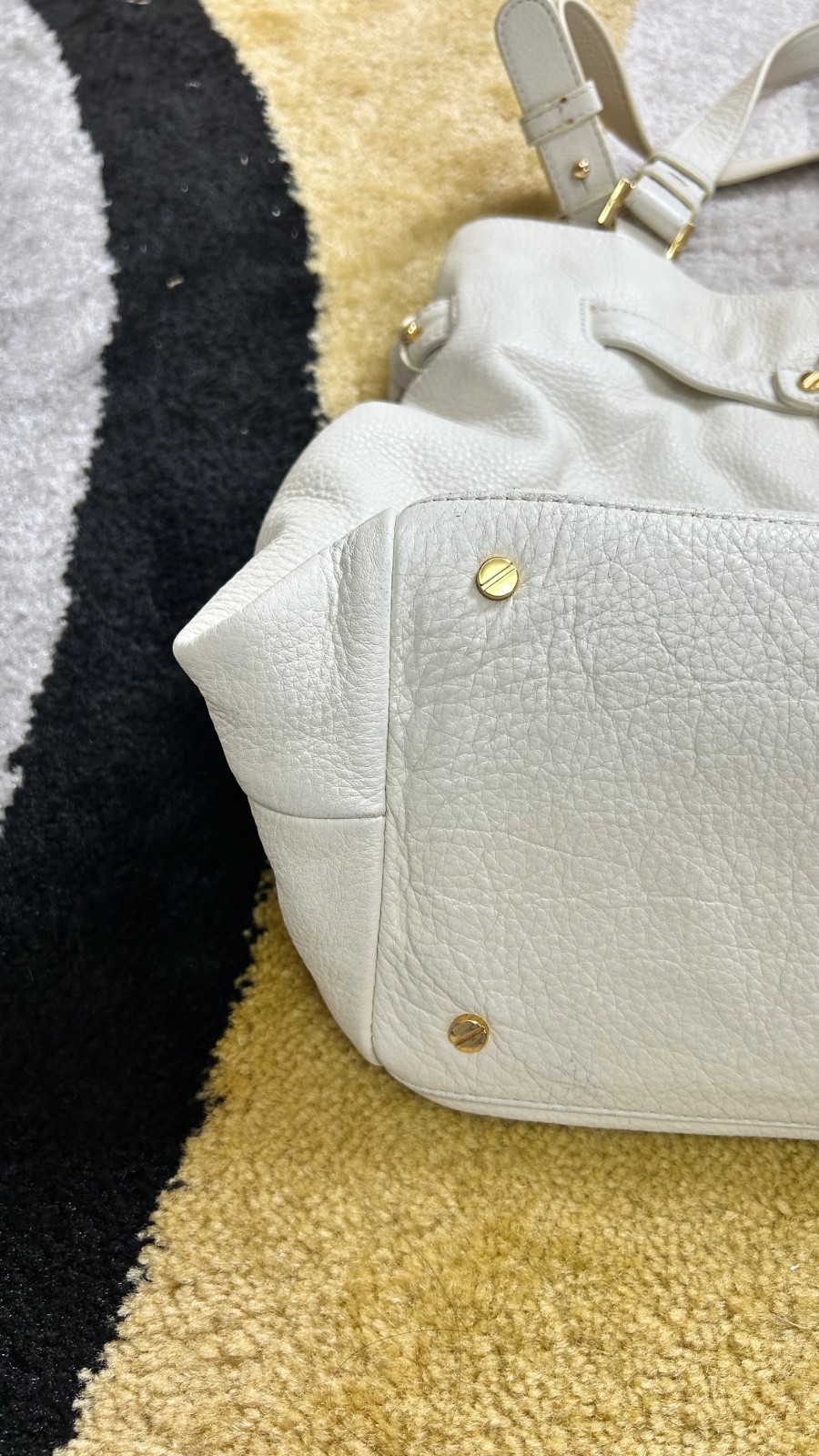 Tory Burch Amanda Slouchy Tote Off-White Pebbled Leather Gold Logo Shoulder Bag