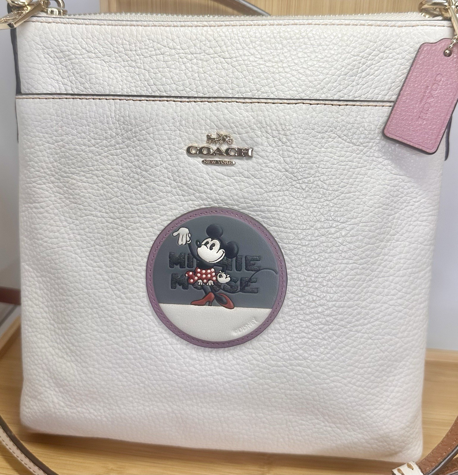 COACH Ivory Off-White Cream Leather Minnie Mouse Kitt Messenger Crossbody Bag