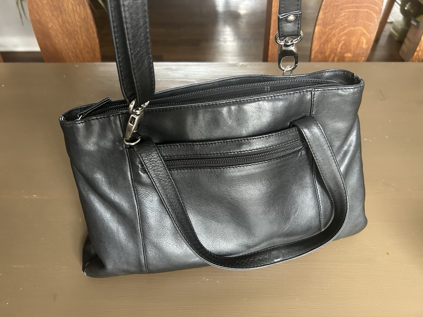Vtg. Derek Alexander Buttery Black Leather Shoulder Bag, very clean
