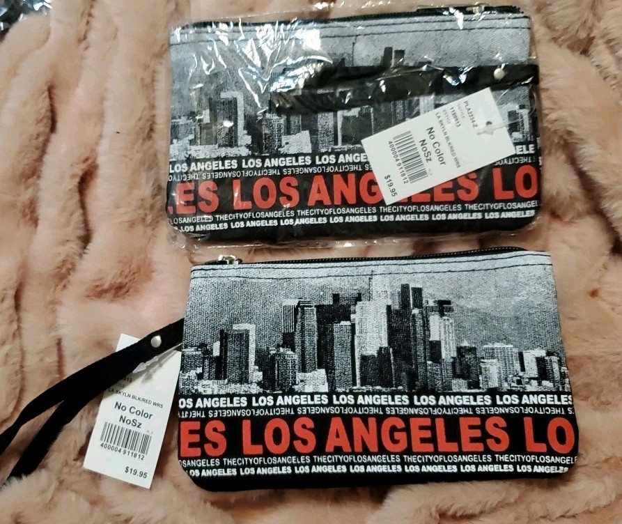 Lot of 2 – Robin Ruth Los Angeles Print Skyline Wristlet Bag – 7.25″