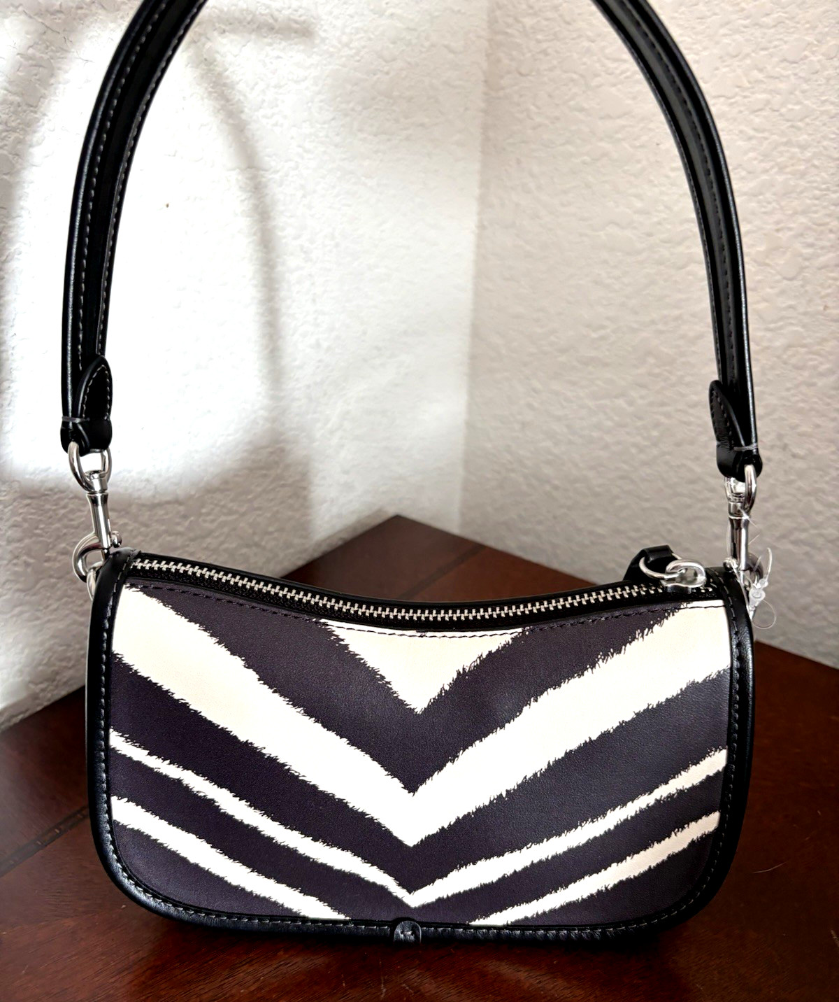 Coach Swinger Clutch Shoulder Bag Zebra Black White Leather Silver Retail Purse