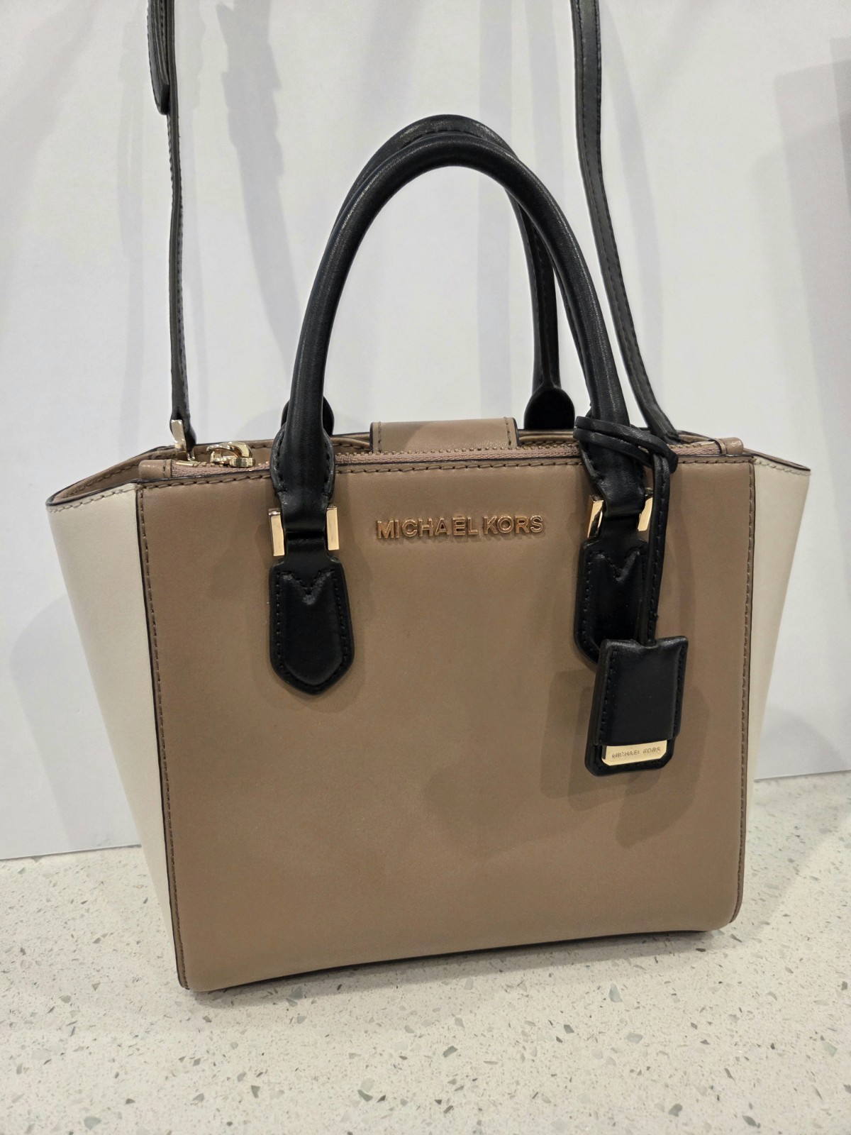 Michael Kors Carolyn Small Tote Satchel Bag Colorblock Tan Cream Black Handbag