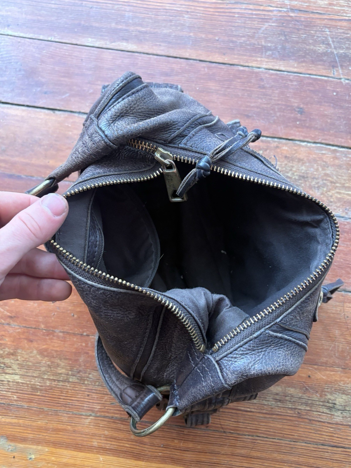 Banana Republic Brown Leather Hobo Slouchy Shoulder Bag Handbag Purse