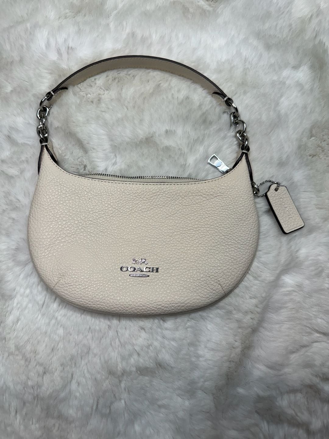 Coach Payton Hobo Bag in Pebble Leather