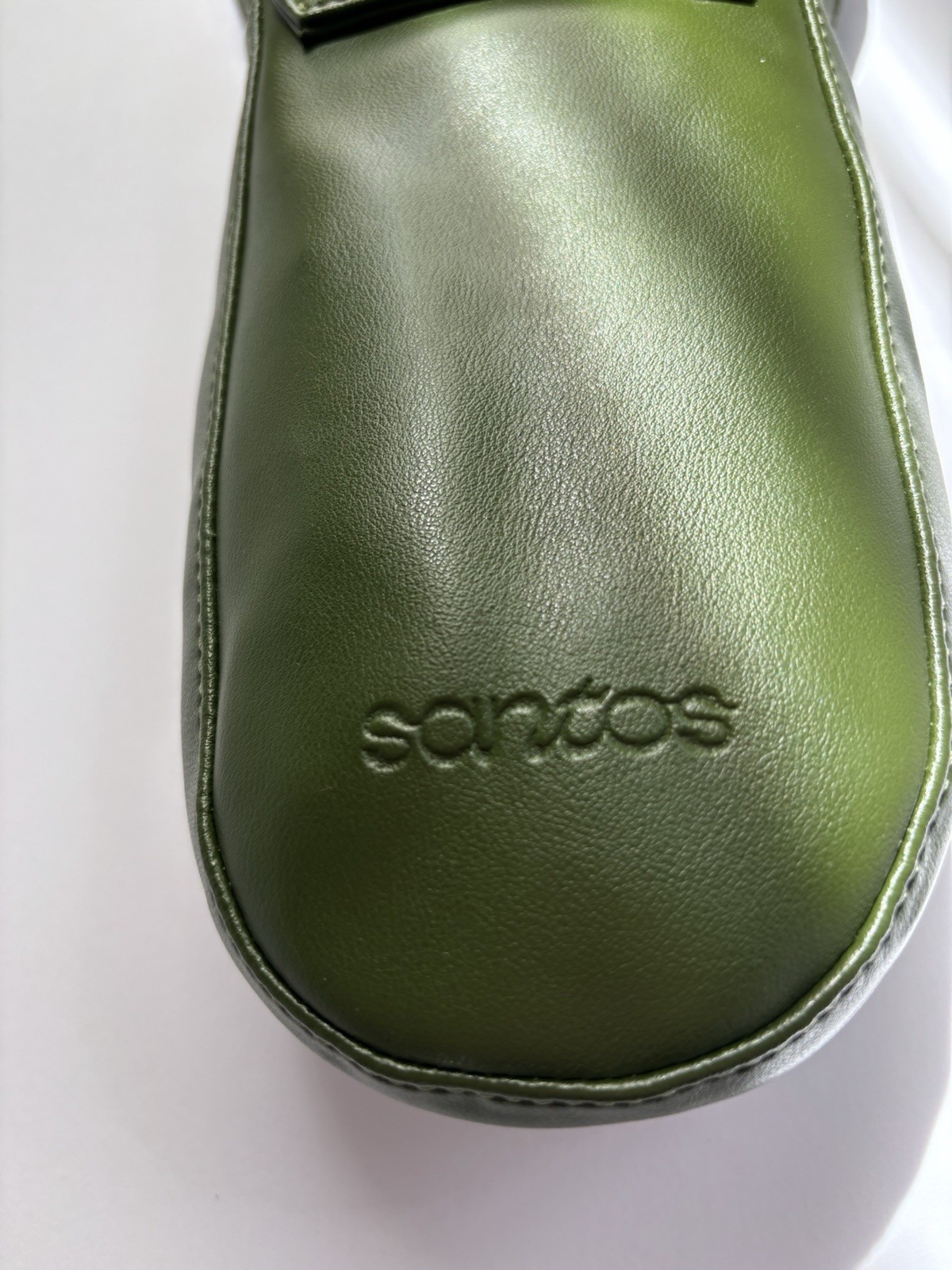 Lavanda Model Unisex Crossbody Bag by Santos by Monica Vegan cactus leather