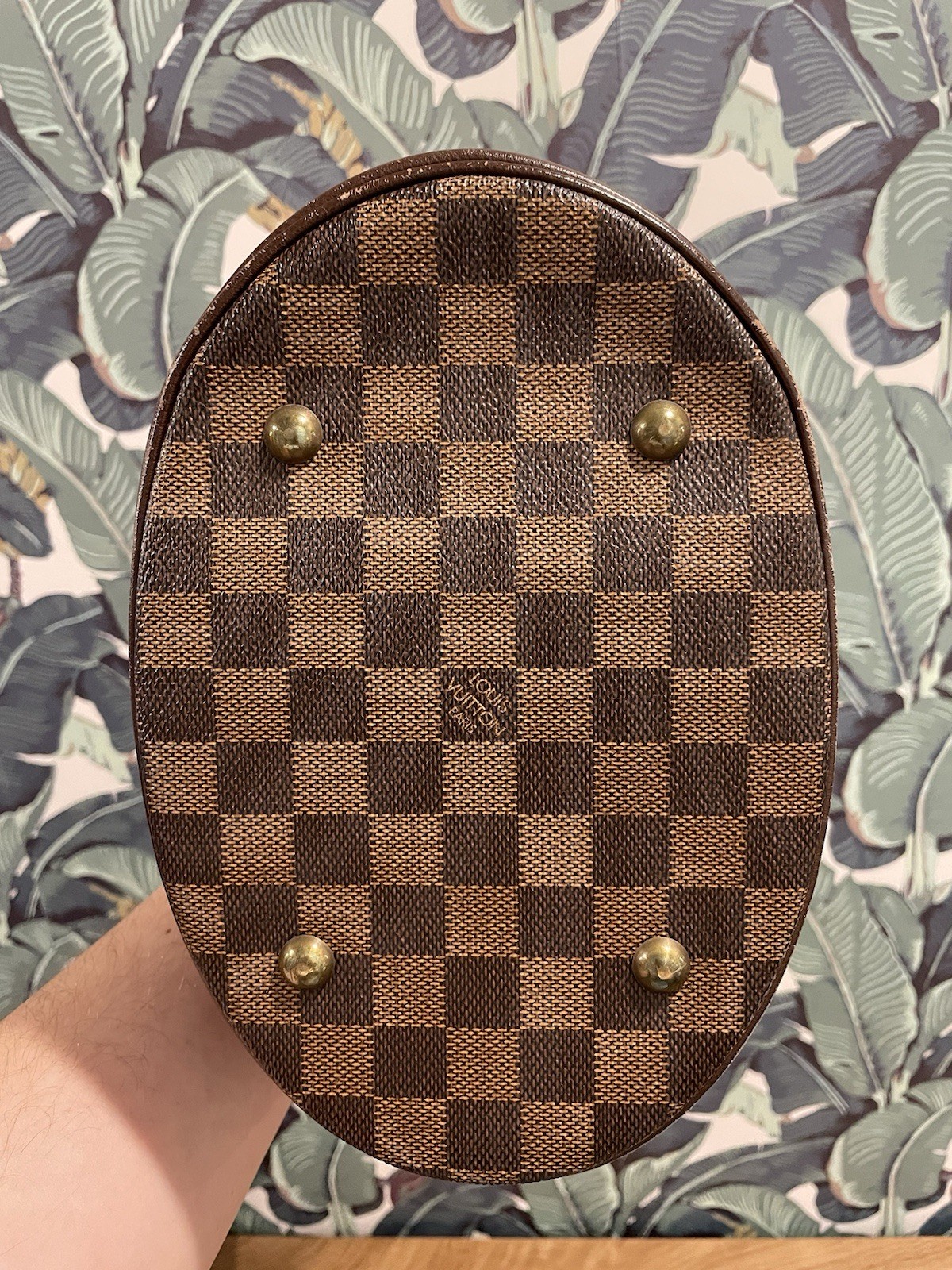 Louis Vuitton Damier Ebene Marais Bucket Bag 23