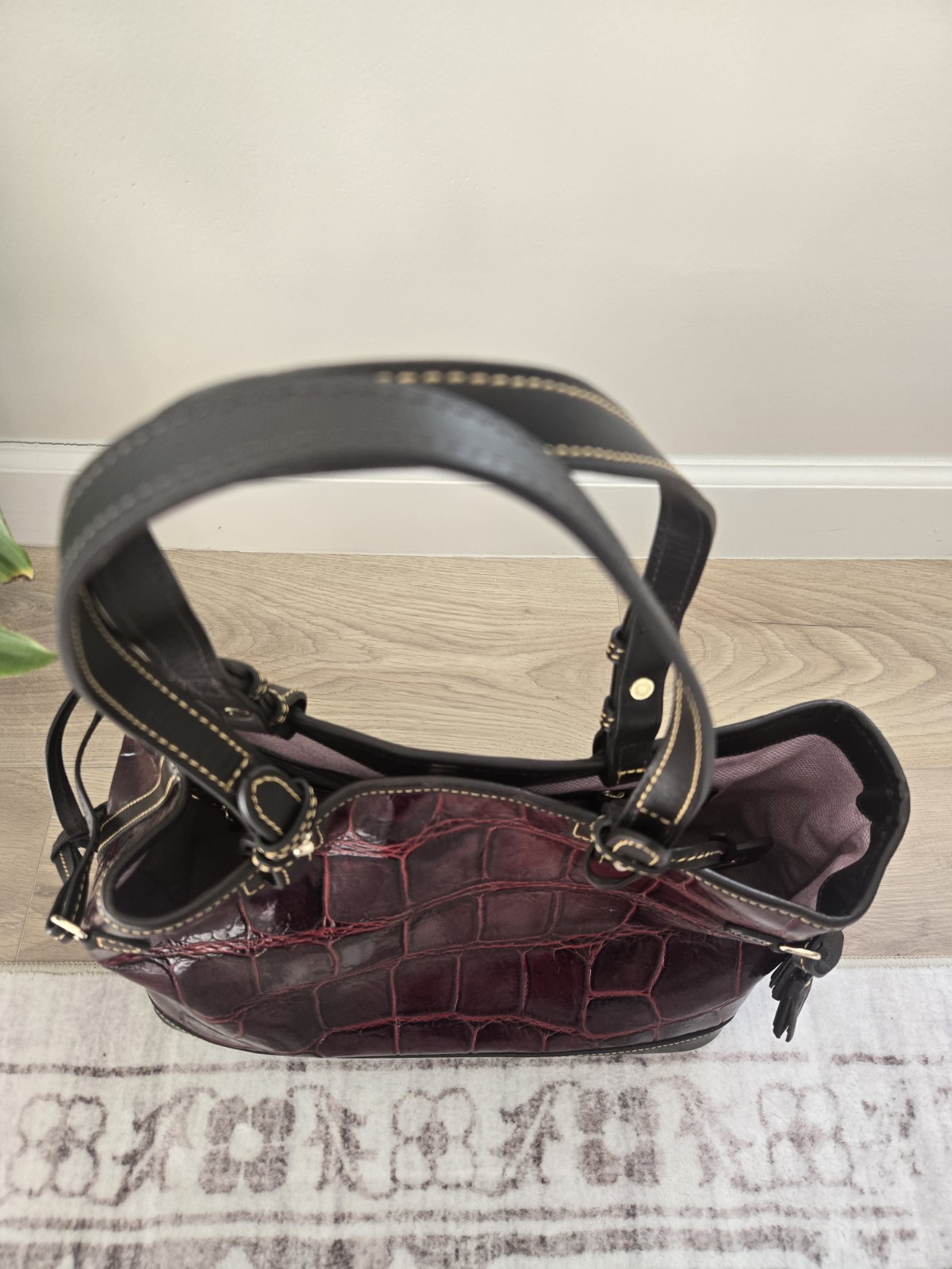 Dooney Bourke Croco Embossed Leather Satchel Purple Burgundy Luxury Bag Purse