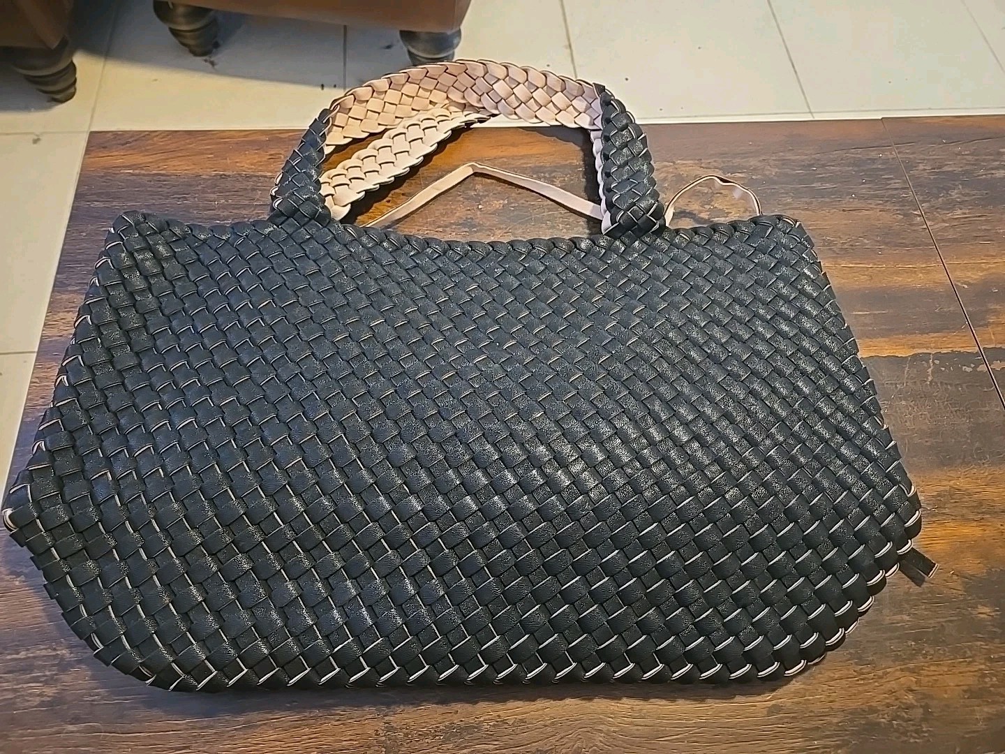 Reversible Vegan Leather Tote Bag 18″x12″x6″, New