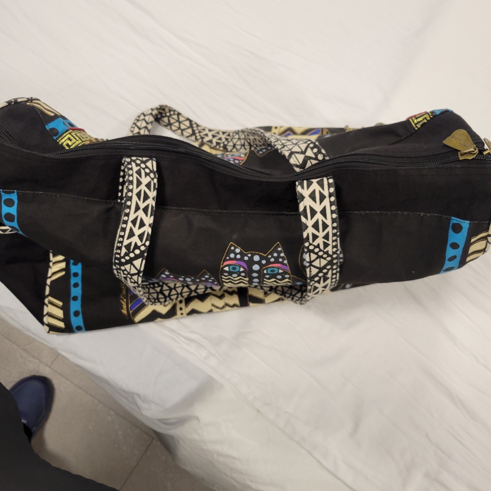 Laurel Burch Cat Design Black Blue Gold Bead Accented Overnight Bag Novelty Cats