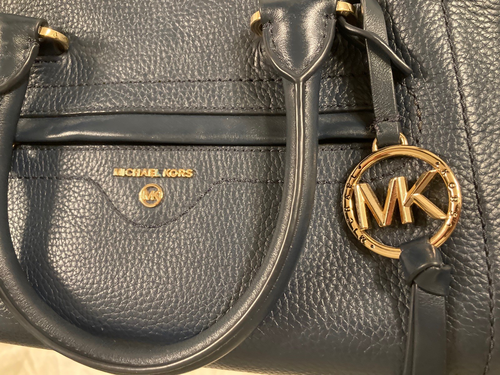 Michael Kors Carine Pebbled Leather Medium LargeCrossbody Satchel Bag Navy