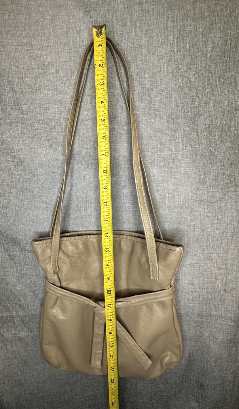 Purse Bag Beige Long Strap Pocket Inside Zippered Snap Button VTG