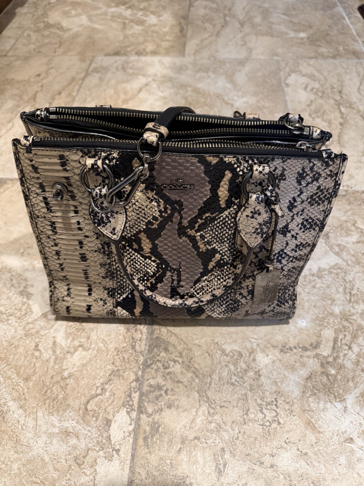 Coach Snake Print Leather Satchel bag Animal Print Zip Tops 9.5”x11.5”x7.2”