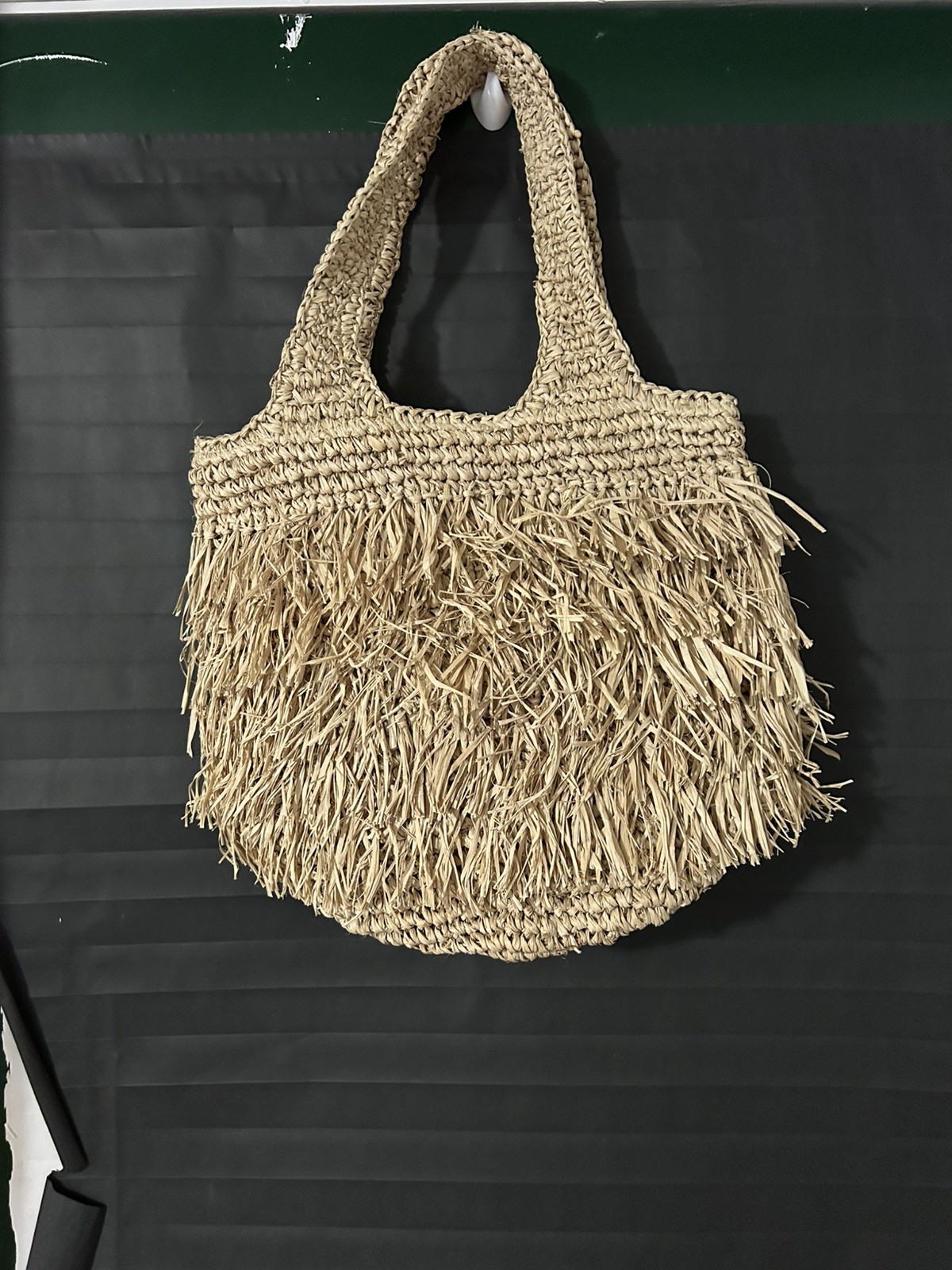 LUSANA Raffia Fringe Tote Bag Boho Straw Beach Shoulder Bag Lined Snap Closure