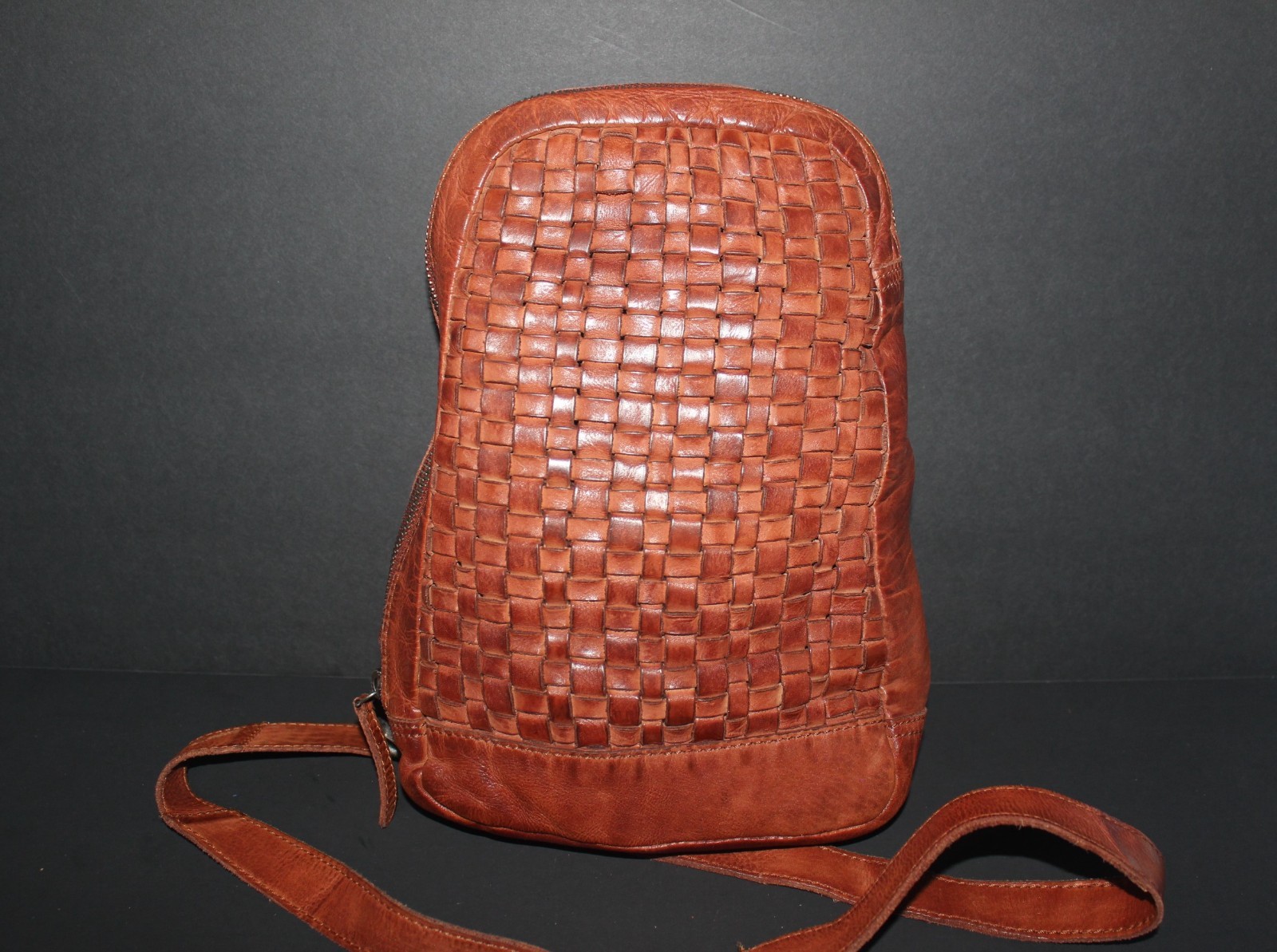 VILENCA holland soft brown leather crossbody or shoulder backpak