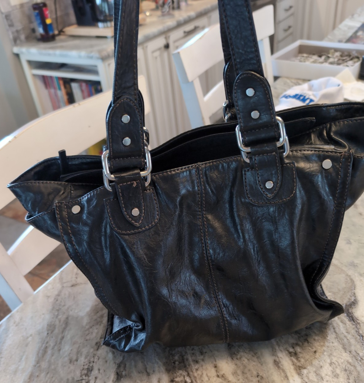 Vintage Large a.n.a. Faux Leather 2-Handle Shoulder Bag/Purse – 13-1/2″ x 13″