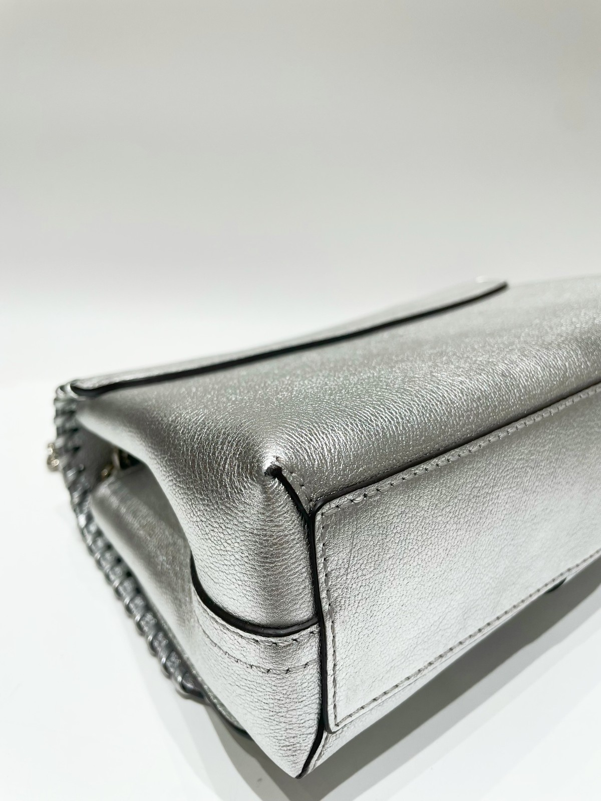 Louis Vuitton Silver Whipstitch Flap Shoulder Bag Leather Very Chain Bag