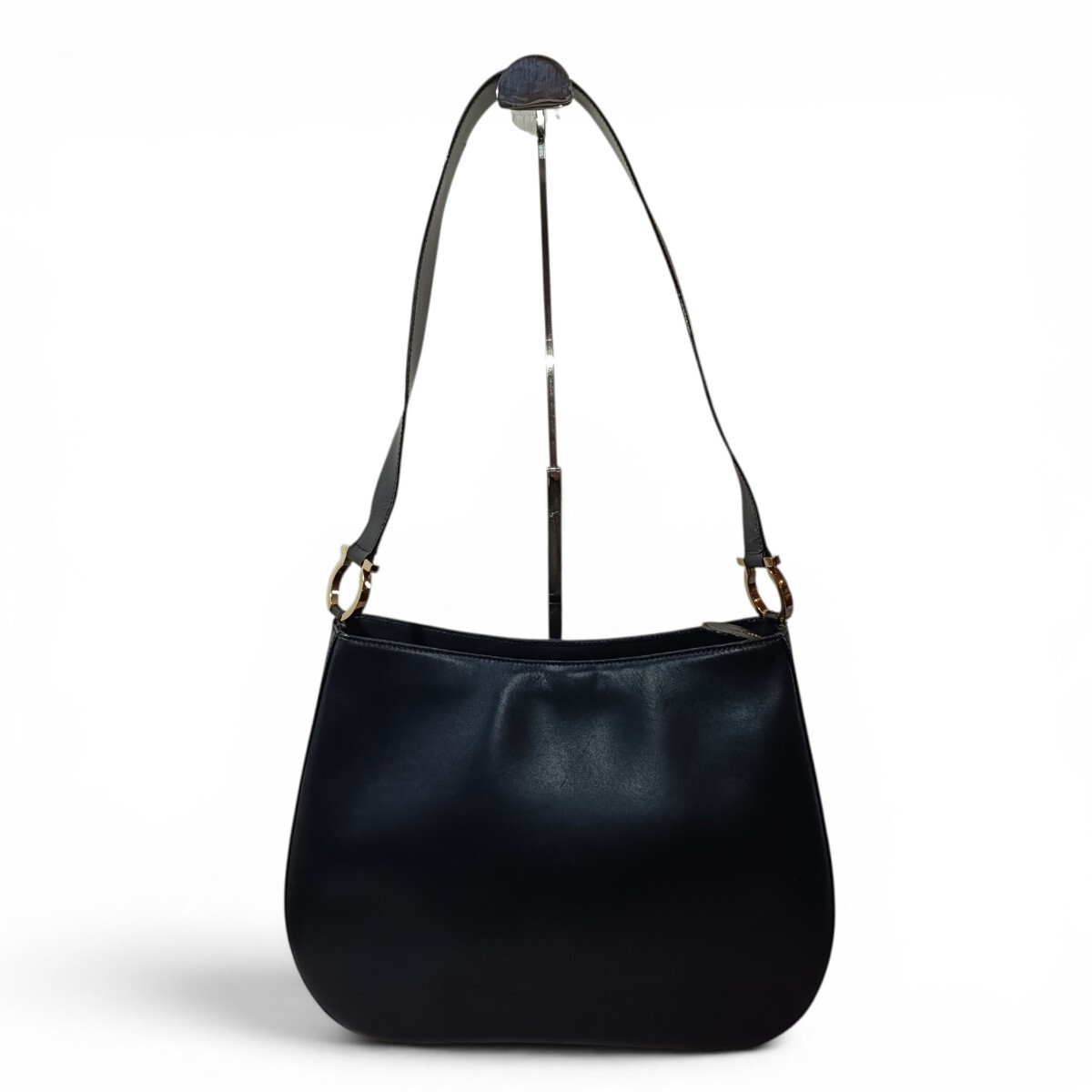 Salvatore Ferragamo One Shoulder Bag Gancini Black Salvatore