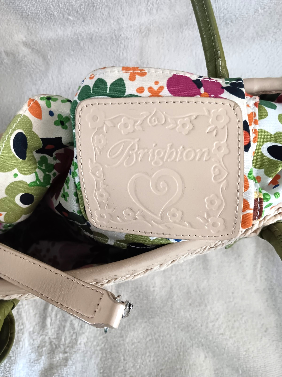 Brighton medium tote with charm and key chain