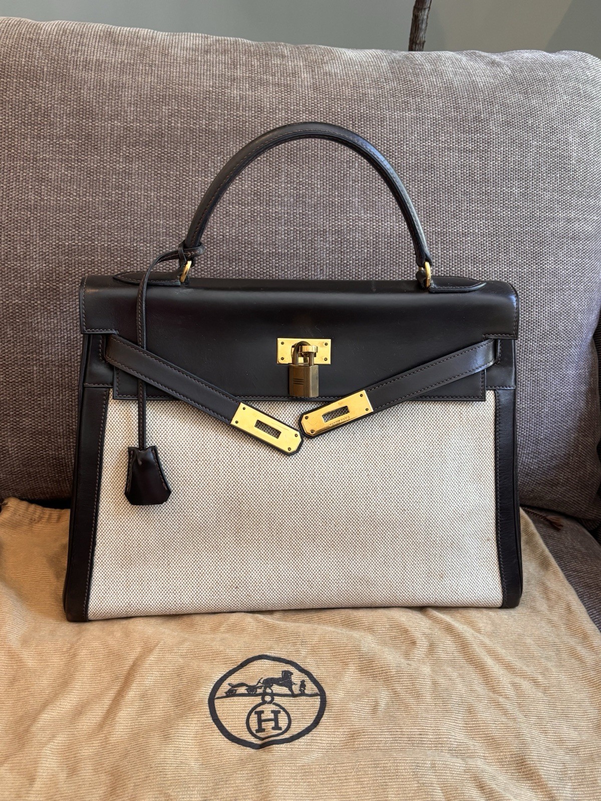 Authentic 1978 Hermes Brown Box leather Toile H Kelly 32 Retourne