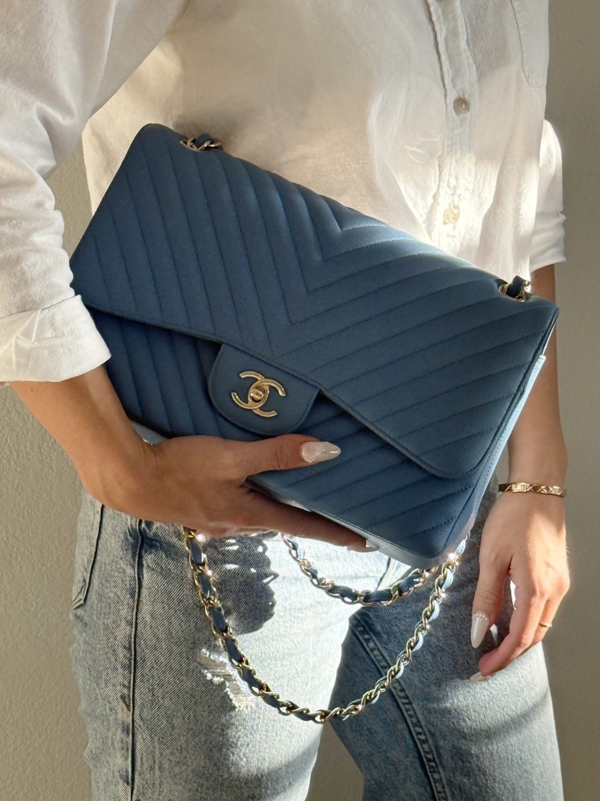 RARE Chanel Classic Jumbo Chevron Caviar Bag EXCELLENT CONDITION Full set