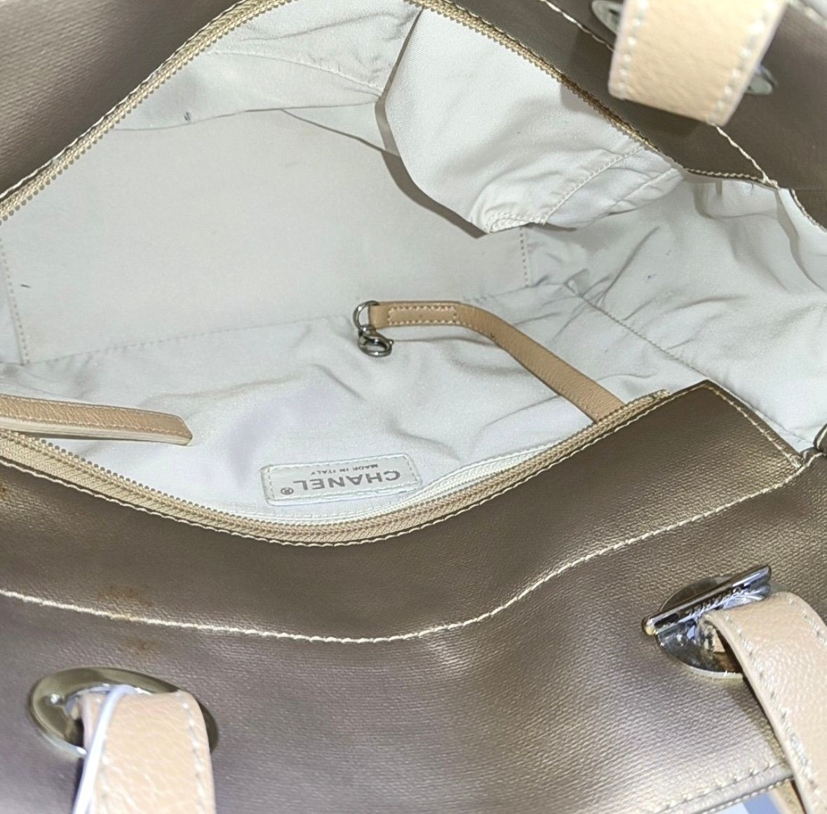 AUTH Chanel Tote Bag Beige Leather Silver Hardware Top Handle Handbag Tote 24cm