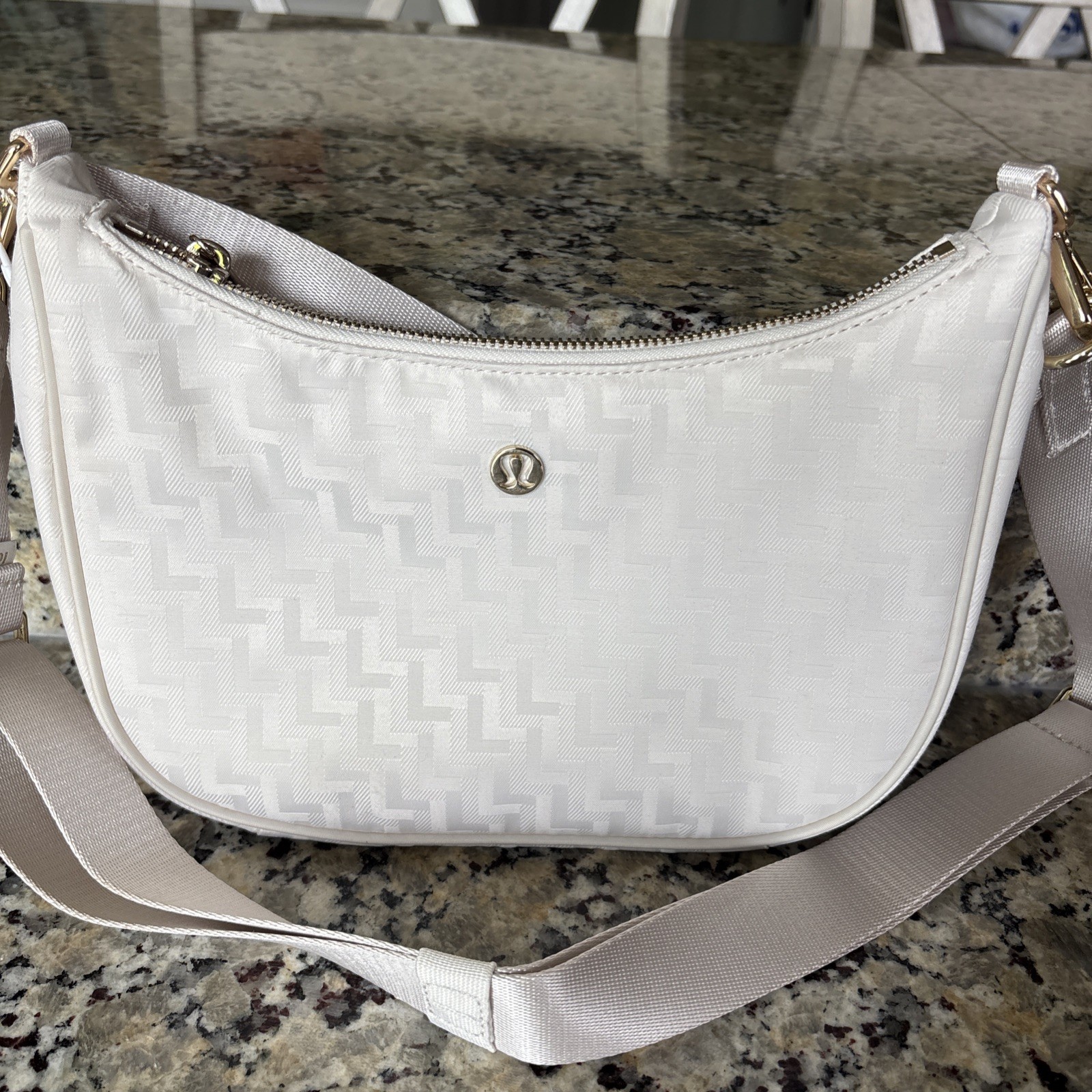 Lululemon Women’s City Essentials Small Shoulder Bag In Light Cream