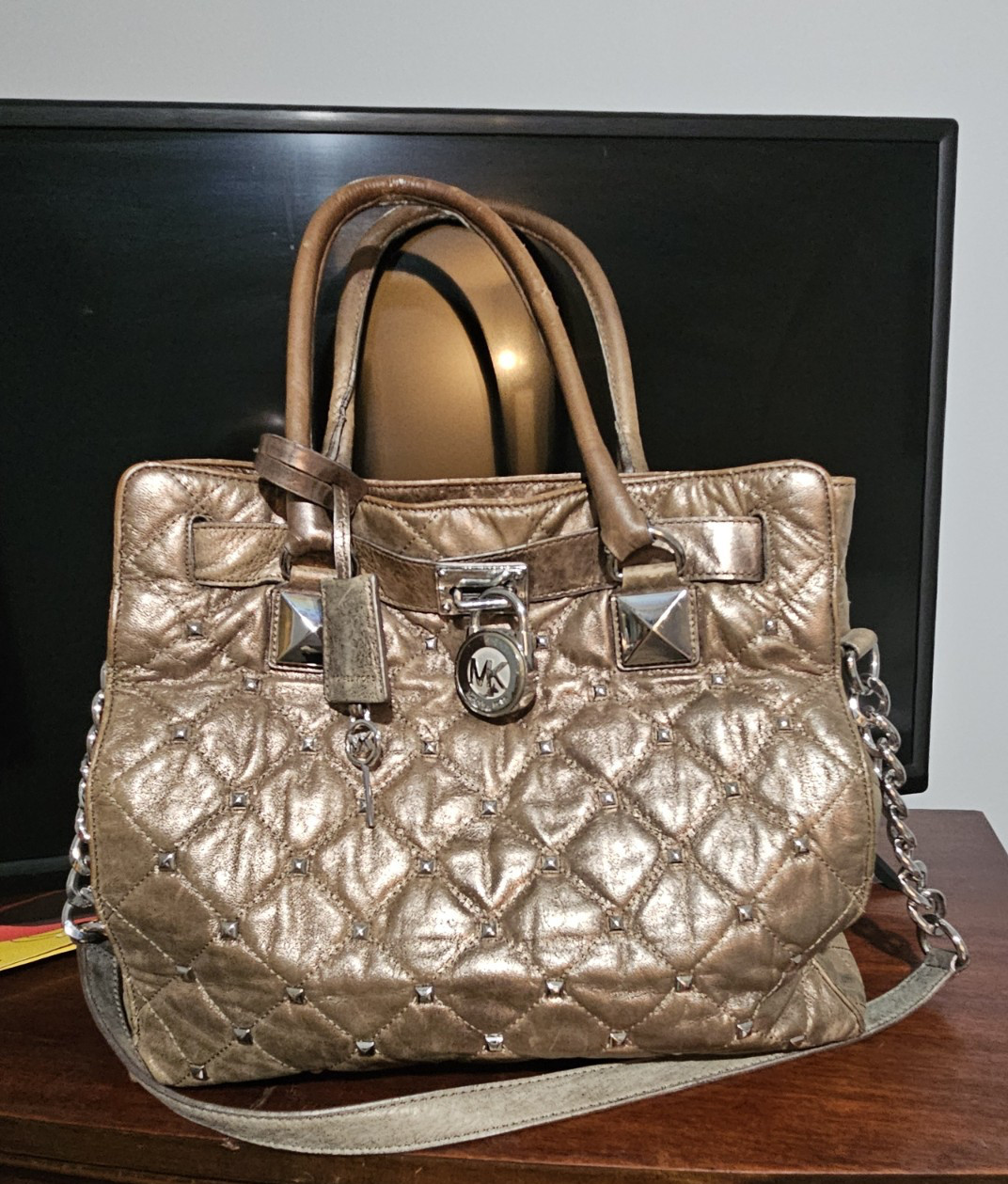 Michael Kors Hamilton Antique Gold Quilted Leather Large Ladies Crossbody Bag