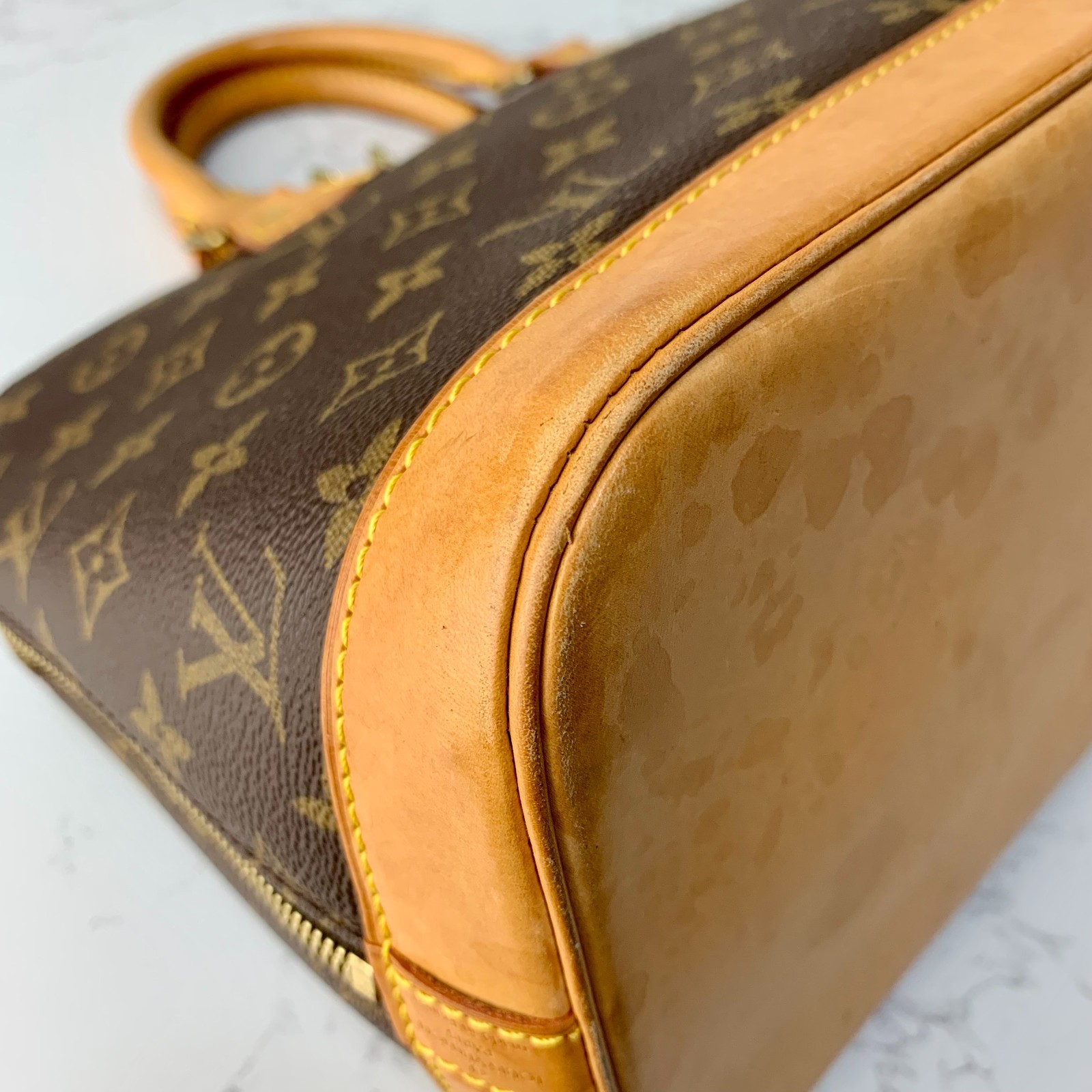 LOUIS VUITTON Alma PM Monogram Leather Handbag M51130 Authentic Japan