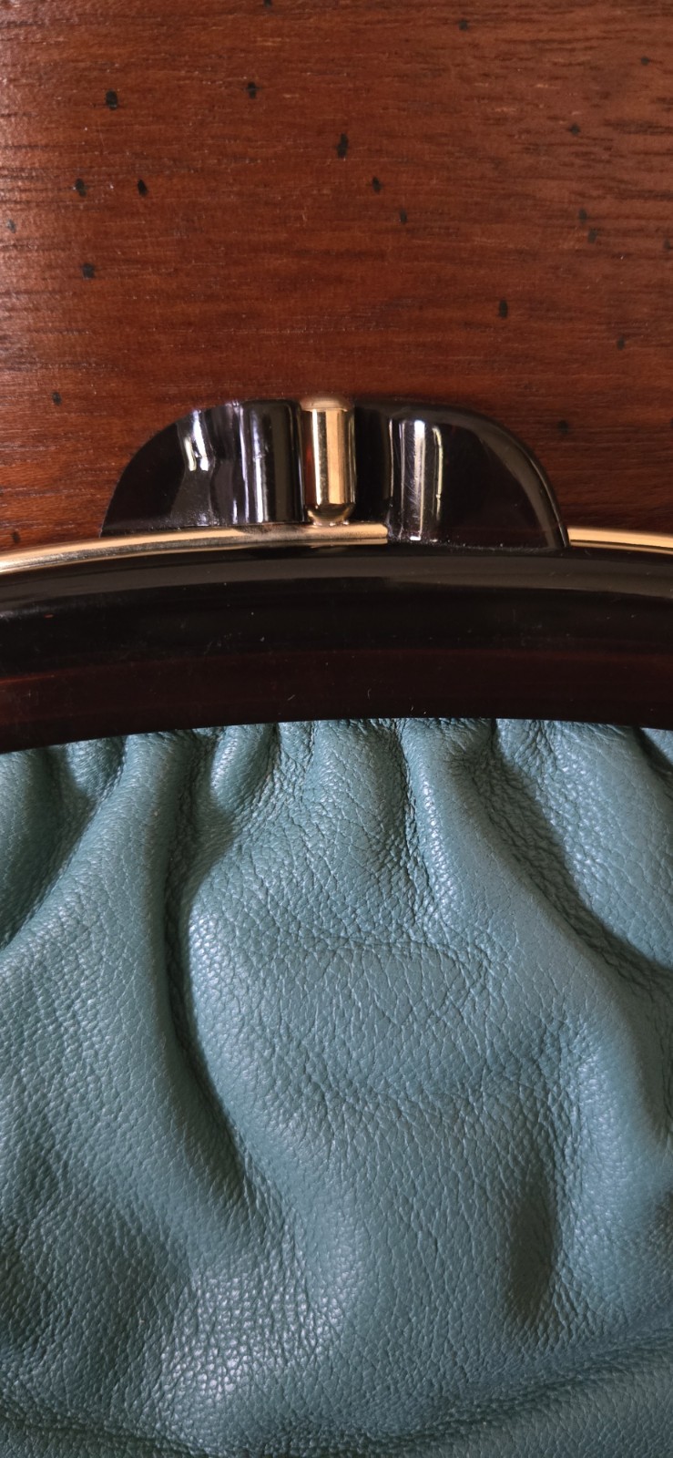 Retro Green Genuine Leather Clutch Purse-Kiss Lock-Lucite Tortoise Shell Handle