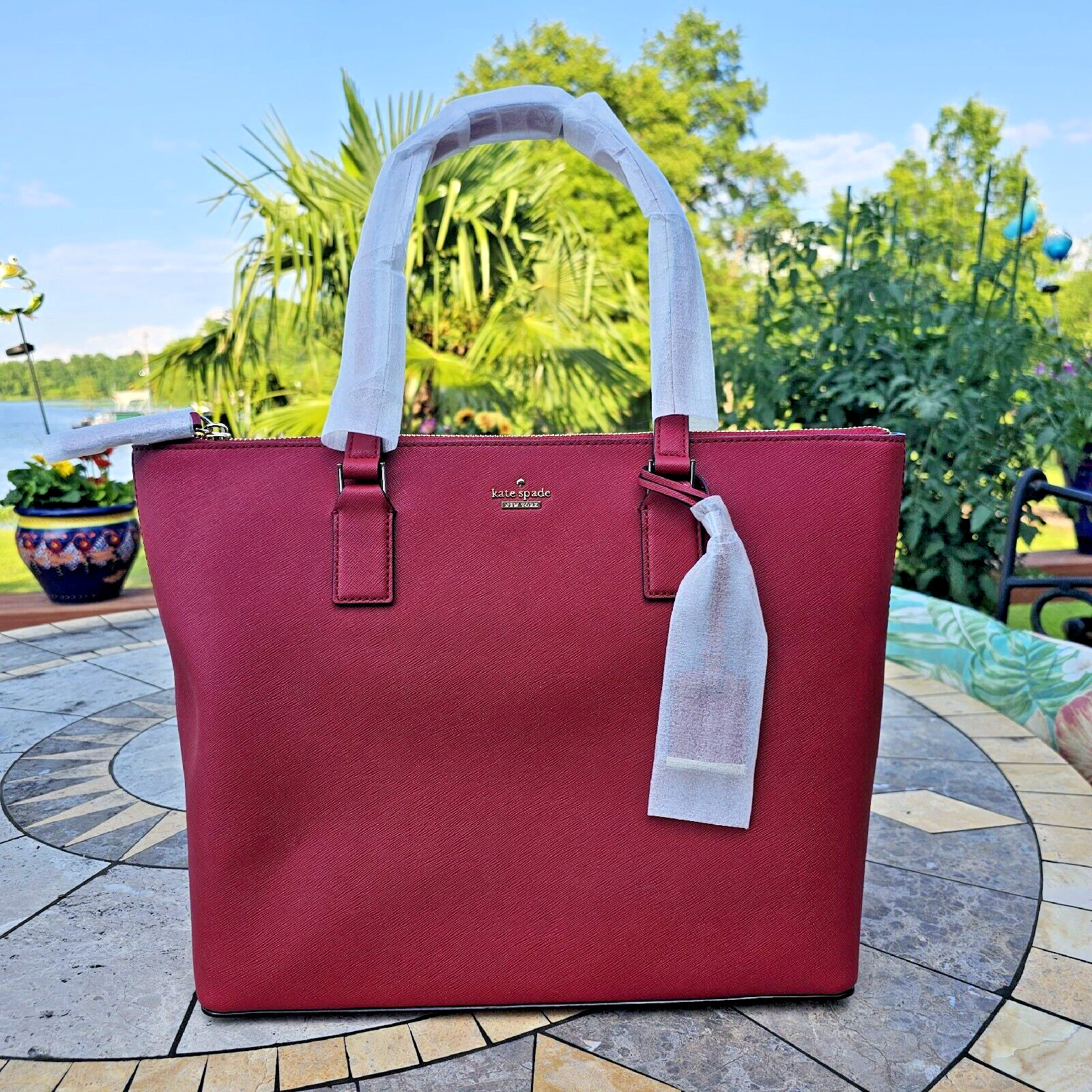 kate spade- Cameron Street- Lucie- Leather Tote- Rosso- NWT- $298