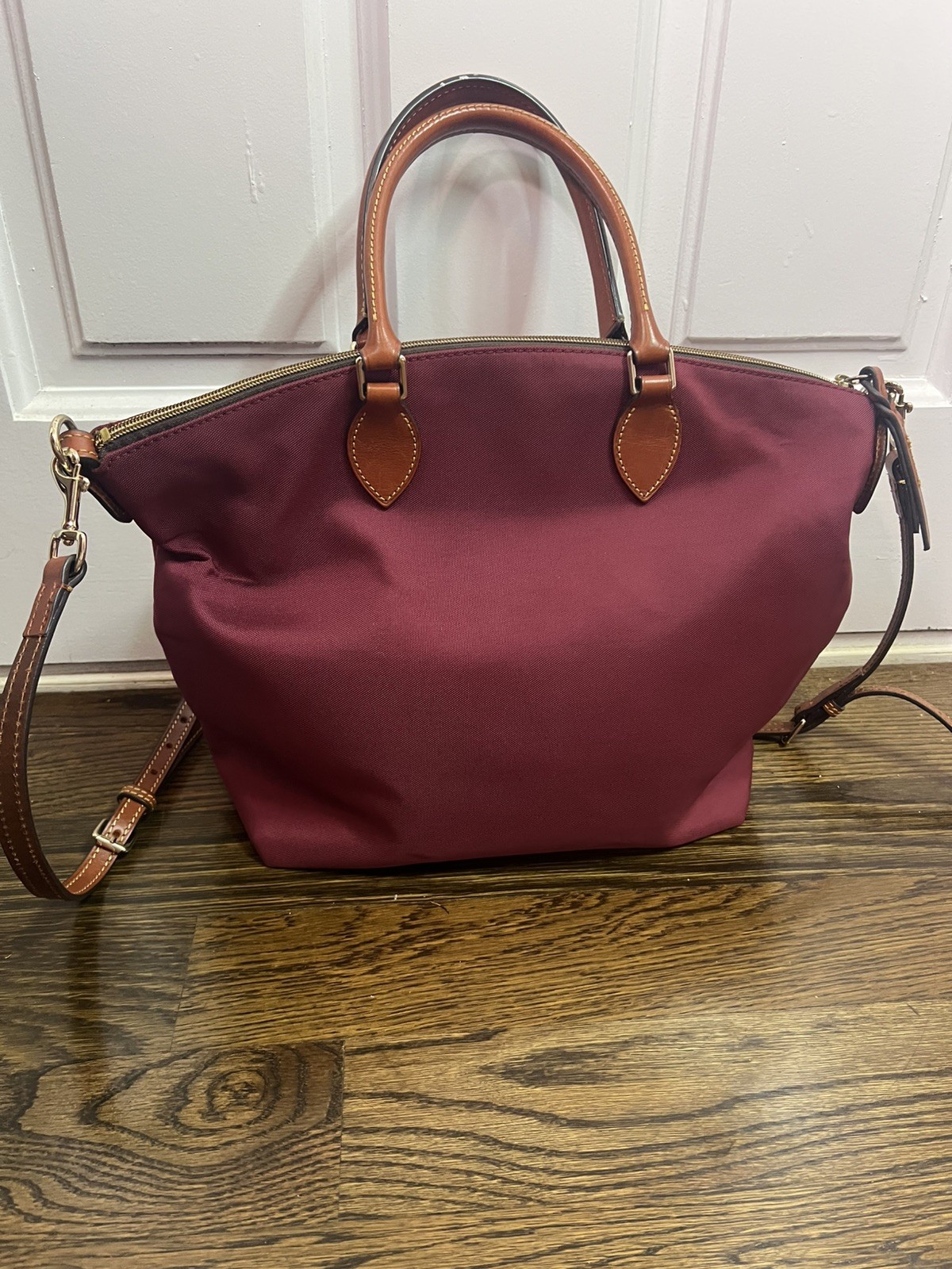 Dooney Bourke Nylon Cranberry Large Pocket Satchel Tote Adj Removable Strap