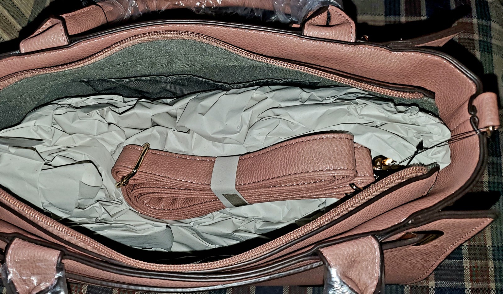 Justfab Pink Purse Body 100% Polyvinyl Chloride, Lining 100% Polyester