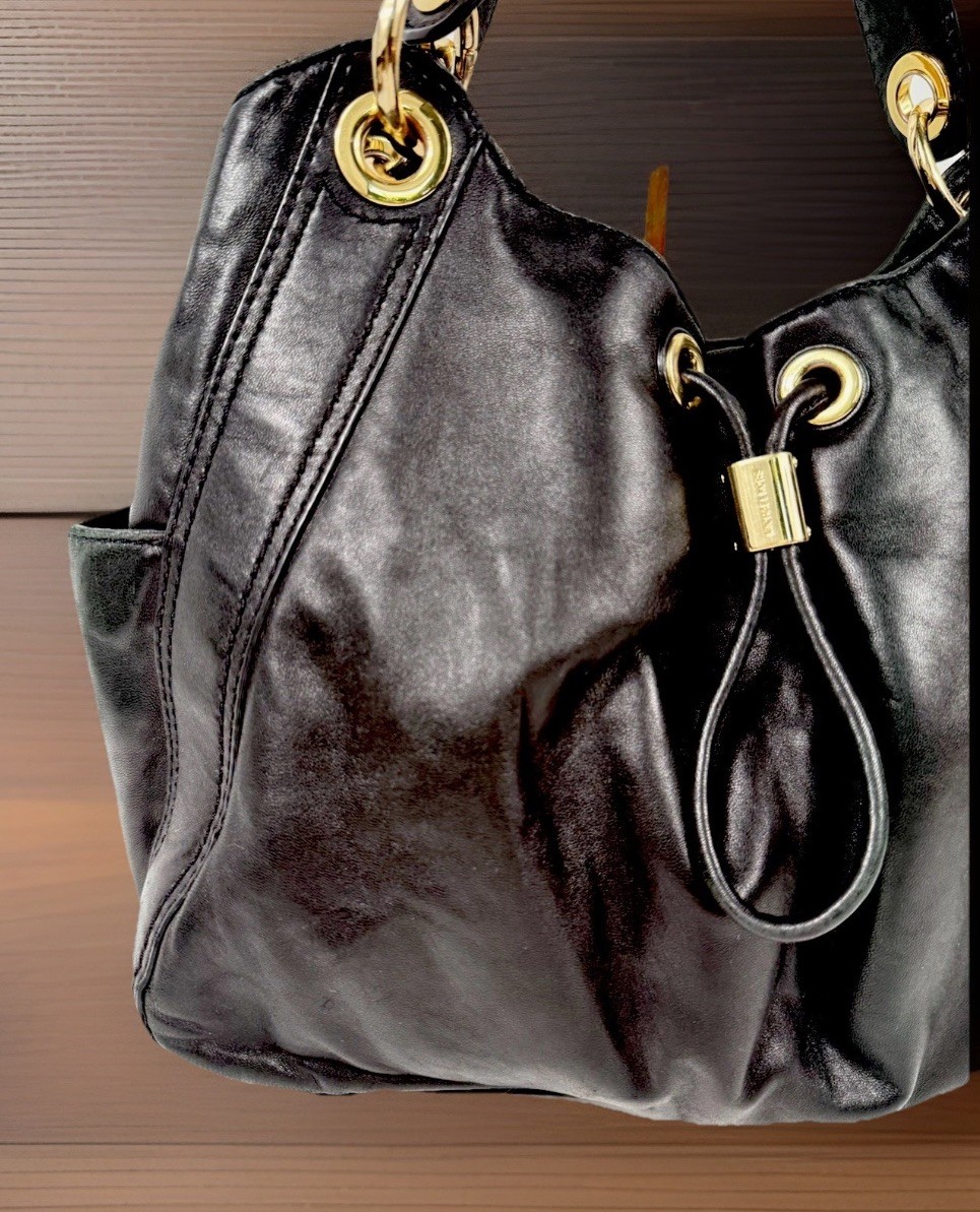 Michael Kors Ludlow Hobo Black Glove Leather Drawstring Shoulder Bag