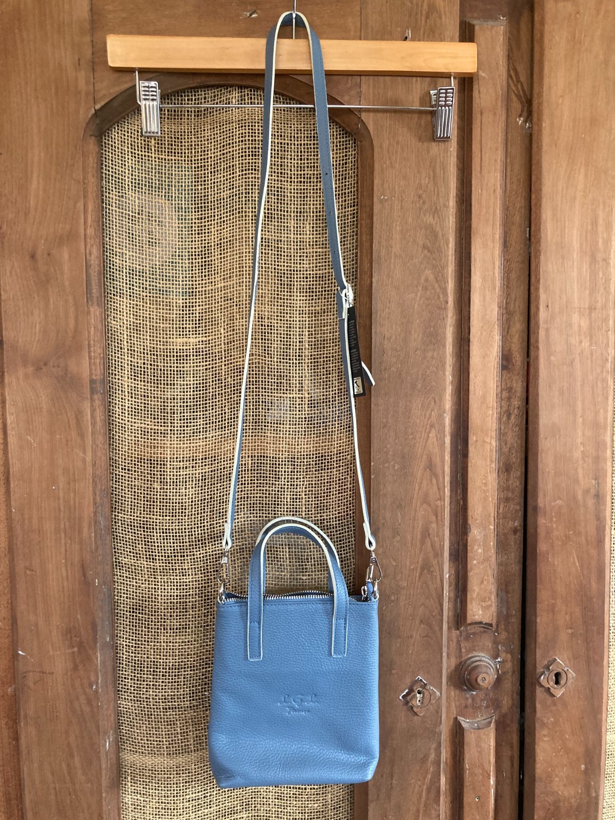 Firenze ? (READ) Italy Blue Pebbled Leather Convertible Crossbody Purse Bag