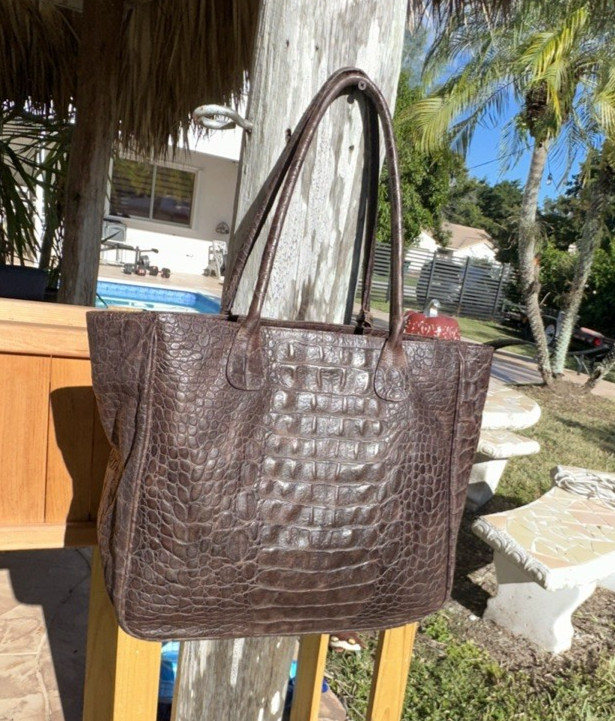 MAURIZIO TAIUTI BROWN CROCO EMBOSSED LEATHER OPEN TOP TOTE PURSE MADE IN ITALY