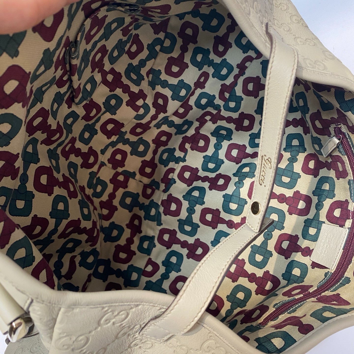 Preloved Gucci Full Leather Monogram GG Off-White Crescent Hobo Tote