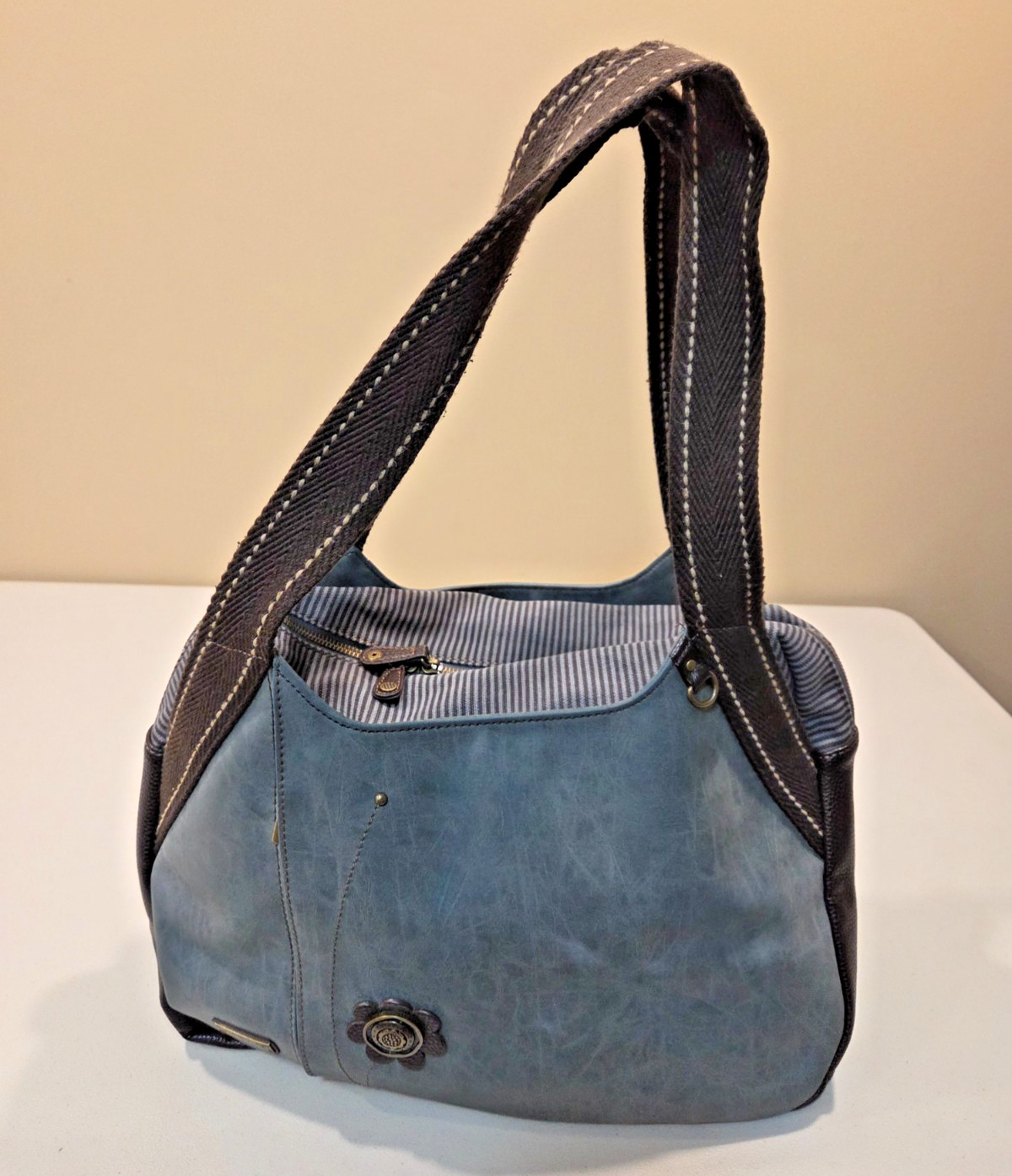 Chala Large Shoulder Bowling Tote Bag Vegan Faux Leather Indigo Blue