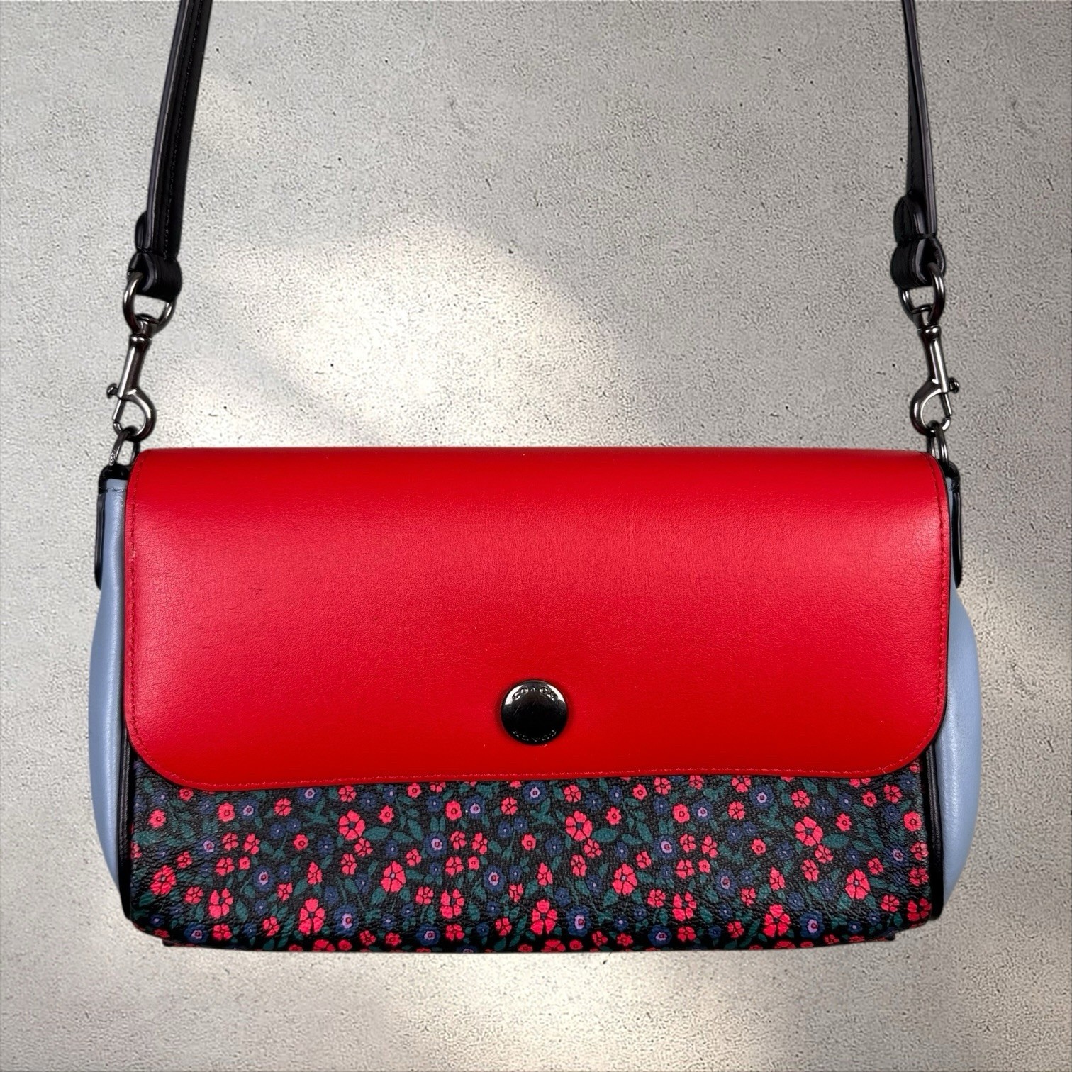 Coach F59535 Ranch Floral Blue/Red Reversible Turnlock Coated Canvas Crossbody