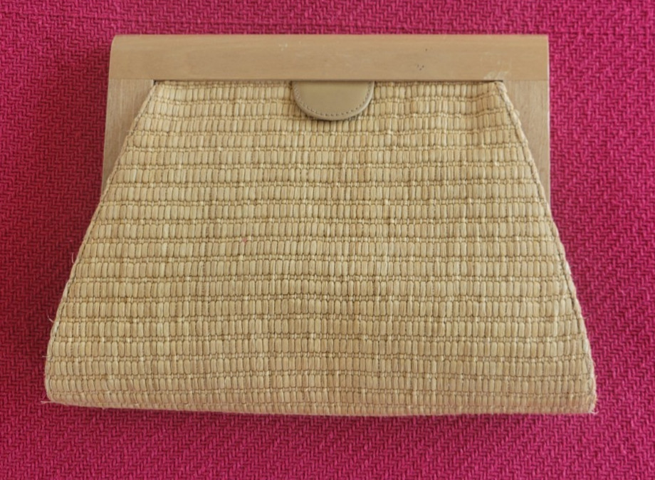 Walter Steiger Rare Handbag Exquisite Styling Wooden Top Bamboo-Like Fabric