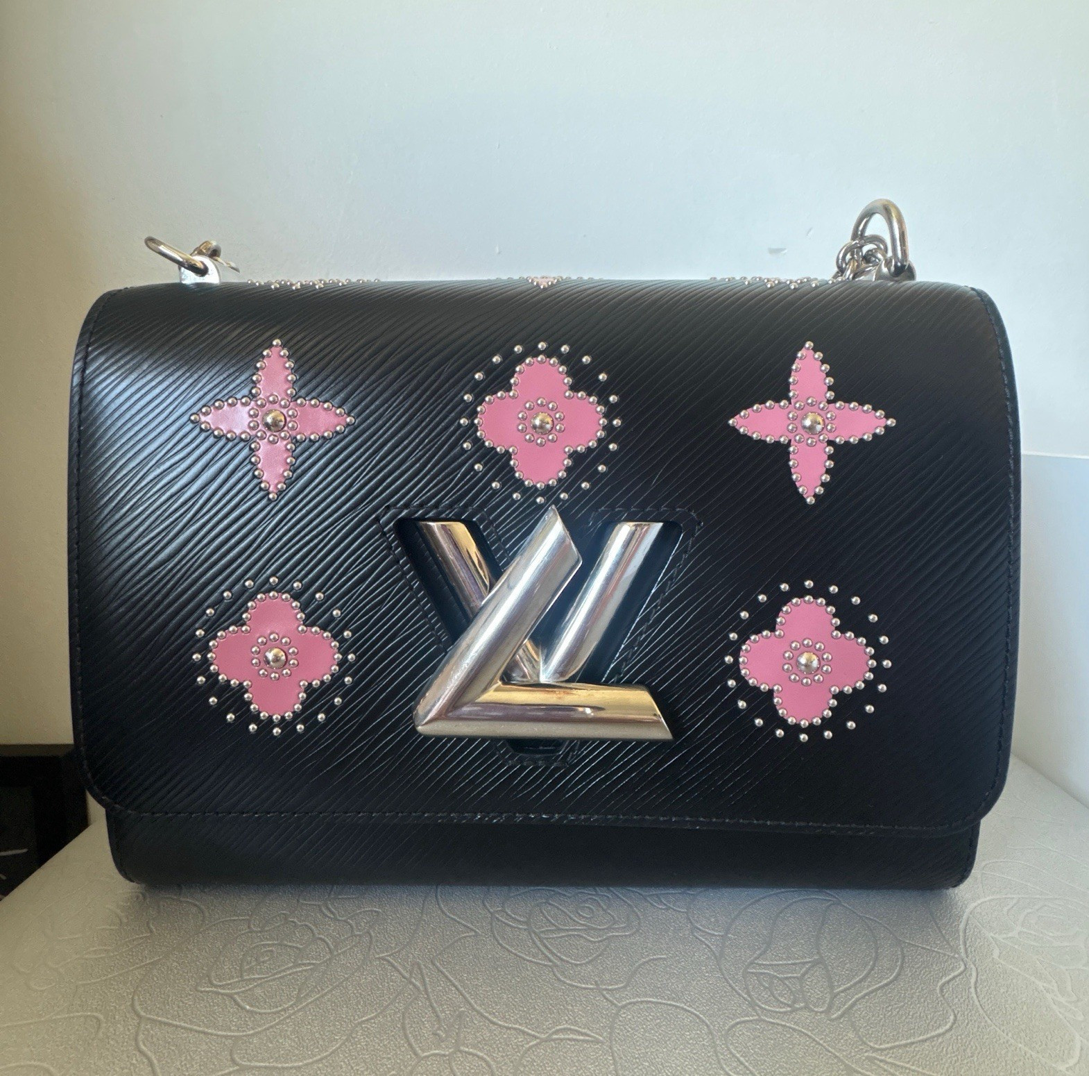Louis Vuitton Twist Epi Black/Pink Studded Floral Chain Strap Shoulder Bag