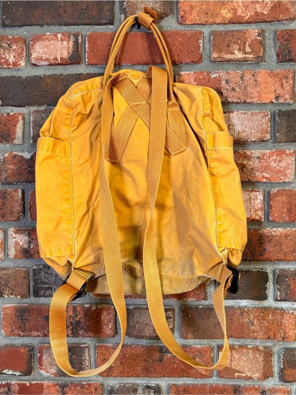 Fjallraven womens Kanken classic backpack yellow Ochre
