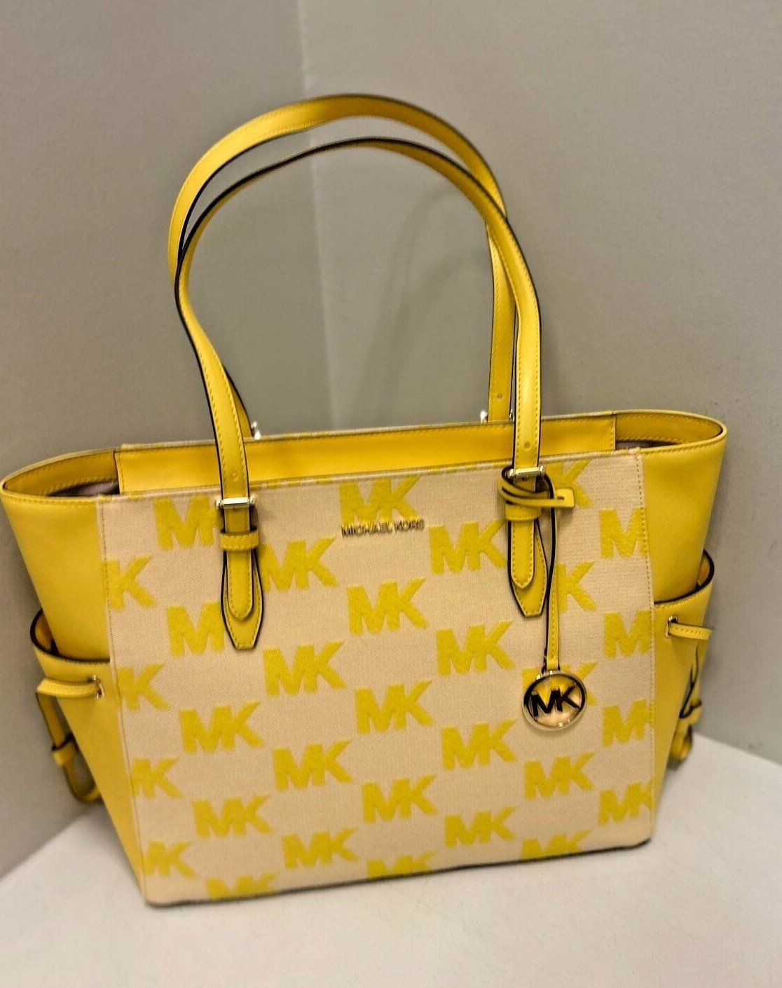 Michael Kors Gilly Large Drawstring Travel Tote Shoulder Handbag Purse MK Bag
