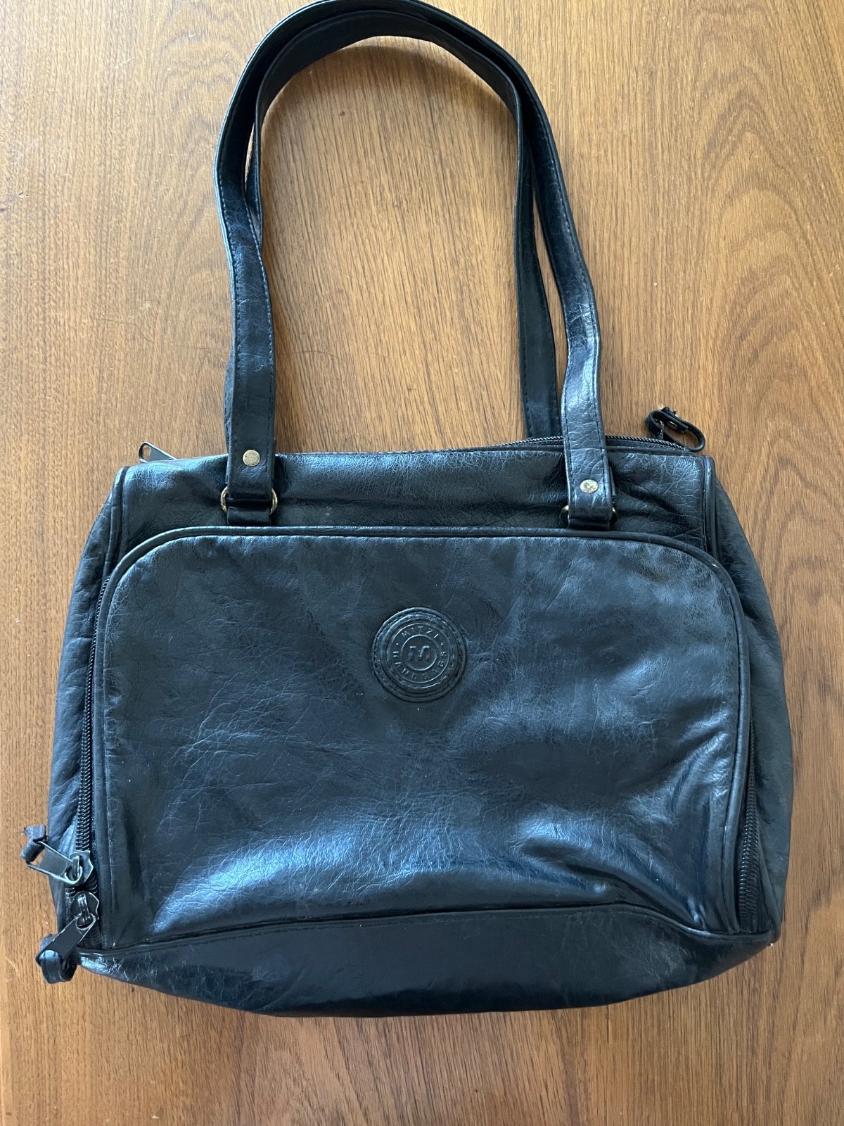 MITZI Black Leather Shoulder Bag Purse Tote Vintage w credit card compartments