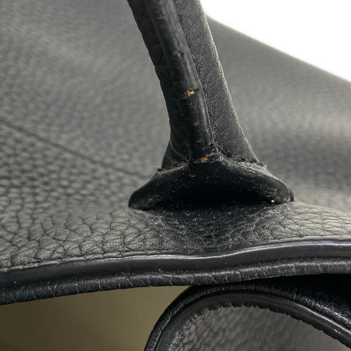 THE ROW Soft Margaux 10 Black Grain Calf Handbag